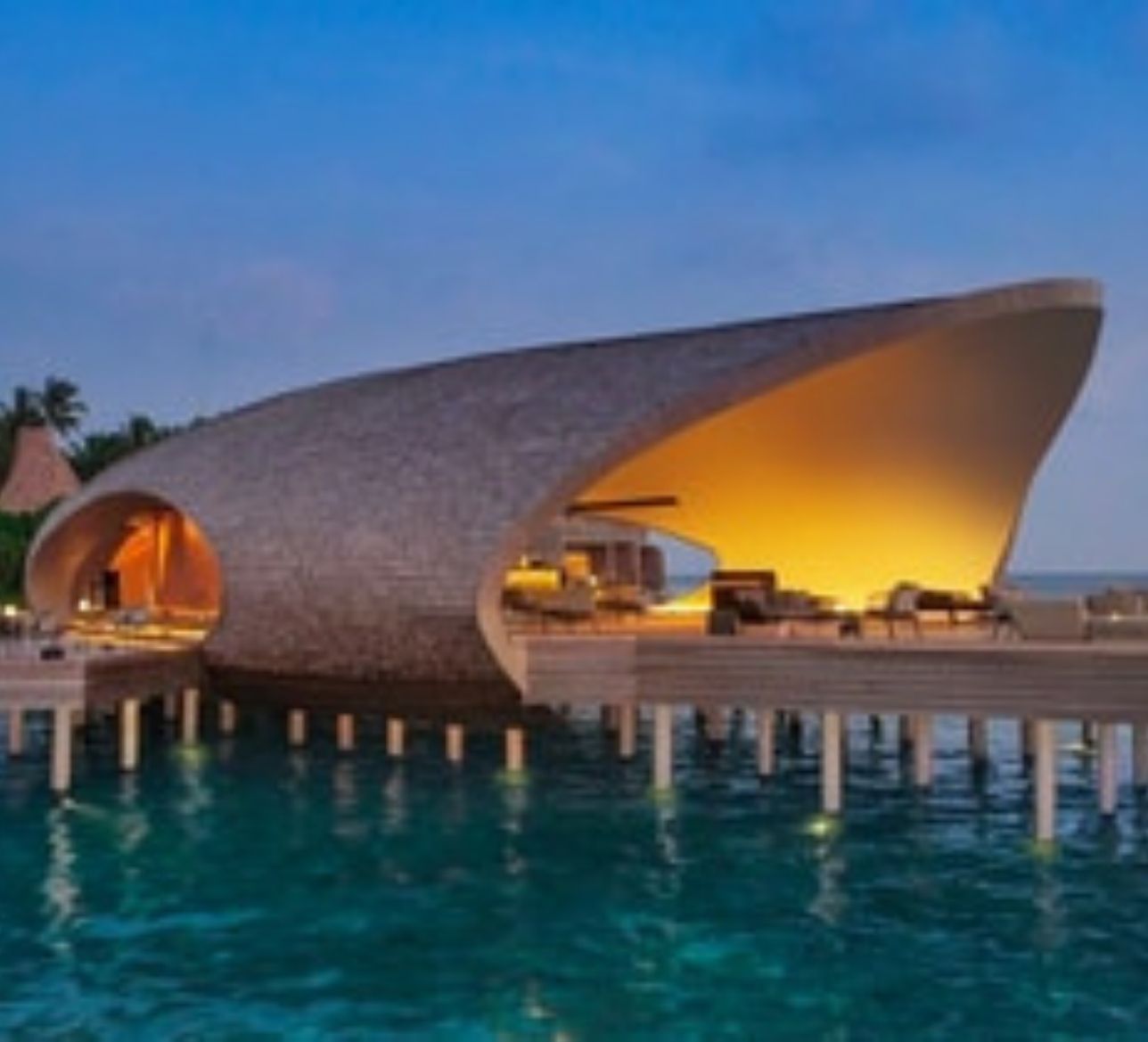 St. Regis Maldives Vommuli Resort (Dhaalu Atoll)