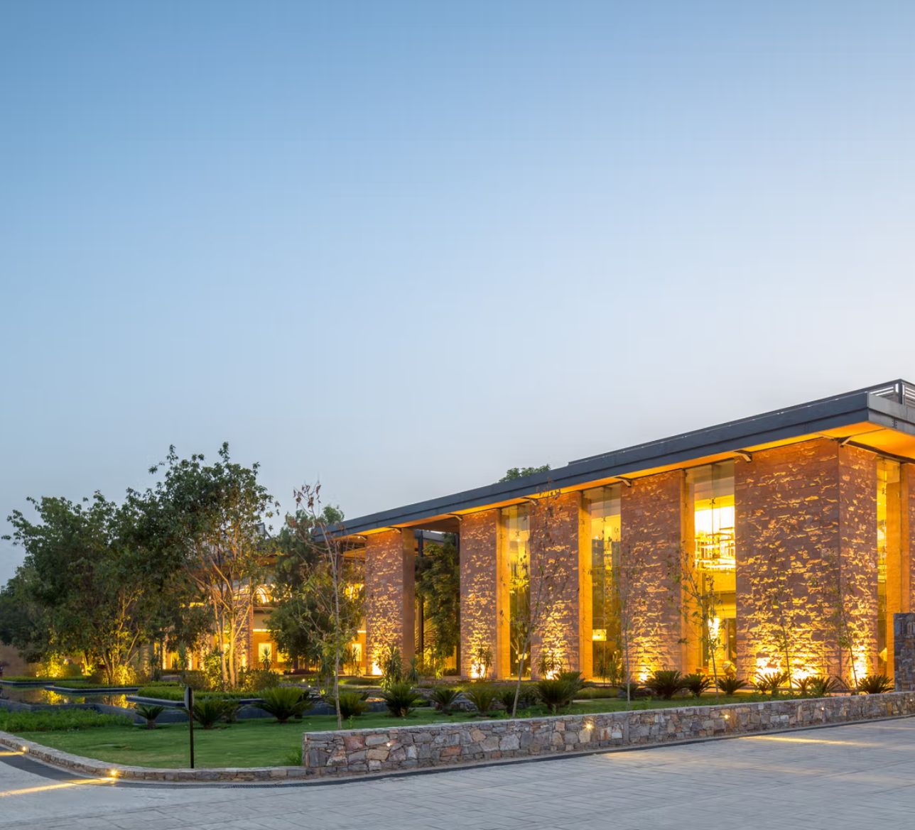 Taj Damdama Lake Resort & Spa